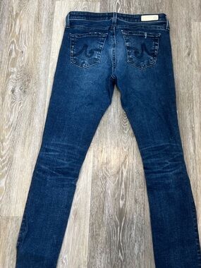 Dark Blue Women's Skinny Jeans - Classic Back Pocket Design